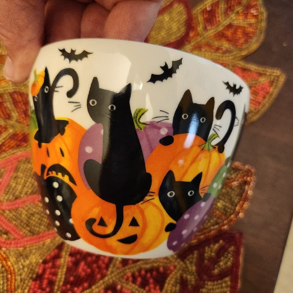 Portobello by Design Mug, 15 oz, 3 1/2" Ht x 5" wd, Halloween black cat 🐈‍⬛️ - Picture 5 of 5